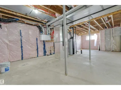231 28 ST SW photo 40