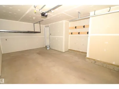 #77 600 BELLEROSE DR photo 39