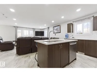 8955 150 ST NW photo 18