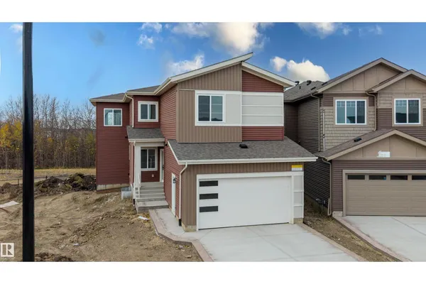 2155 1 AV SW photo 3