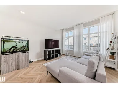 4231 206 ST NW photo 18