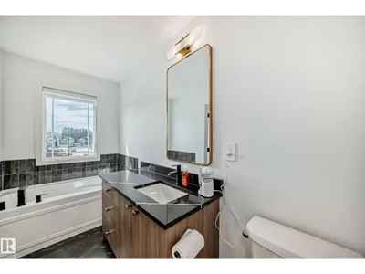 4231 206 ST NW photo 36