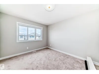 4231 206 ST NW photo 44