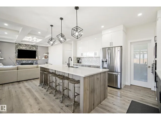 5813 PELERIN CR, Beaumont