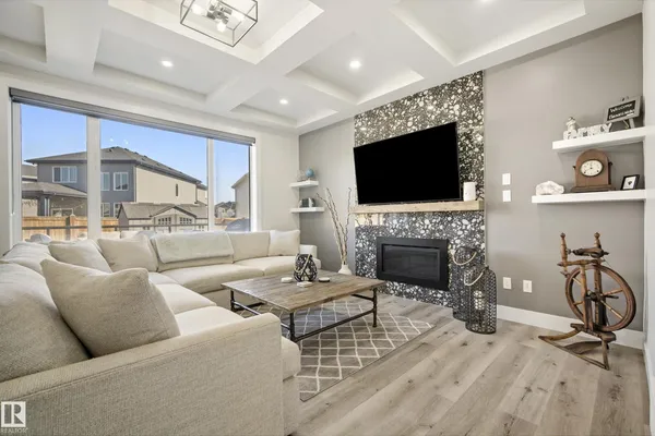 5813 PELERIN CR photo 3