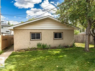 10509 77 ST NW photo 48