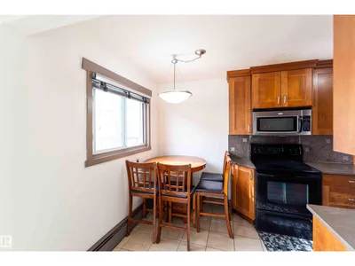 #302 10745 83 AV NW photo 6