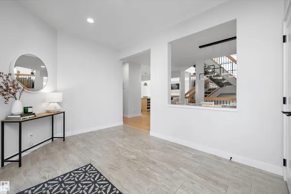 61 RYBURY CT photo 3