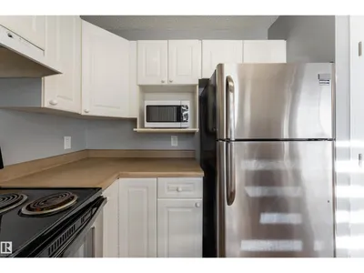 #68 3380 28A AV NW photo 16