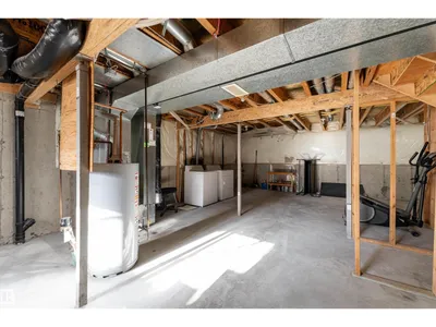 #68 3380 28A AV NW photo 33