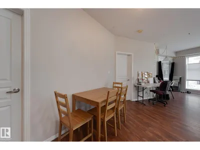 #162 4823 104A ST NW photo 10