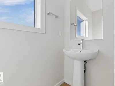 37 Clydesdale LN photo 18