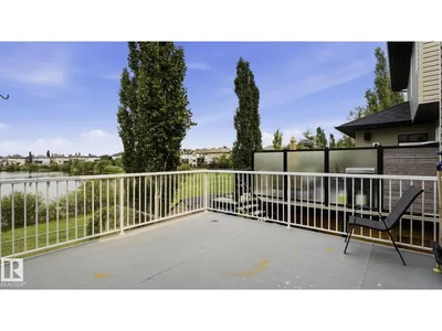 6116 53 AV photo 16