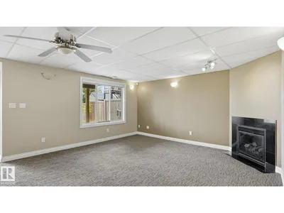 6116 53 AV photo 31