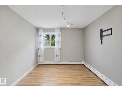 #101 340 Woodbridge WY photo 21