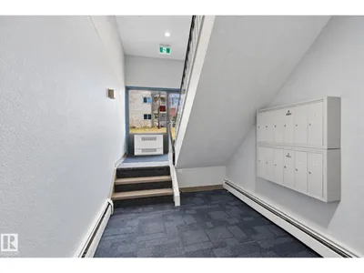 #101 340 Woodbridge WY photo 29