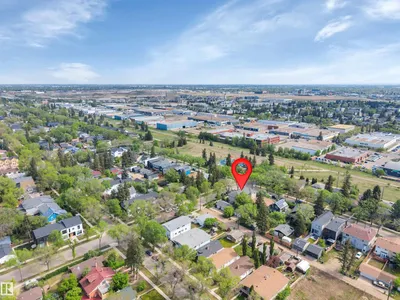 12205 112 AV NW photo 68