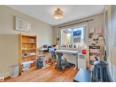12205 112 AV NW photo 19
