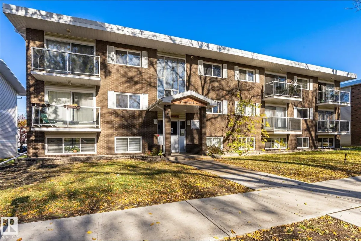 #204 10720 84 AV NW exterior