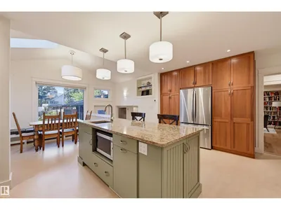 9130 118 ST NW photo 22
