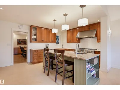 9130 118 ST NW photo 18
