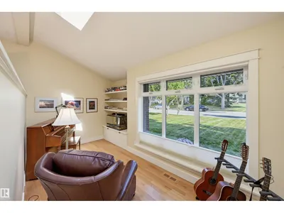 9130 118 ST NW photo 9