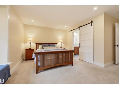 9130 118 ST NW photo 36