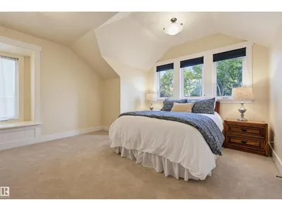 9130 118 ST NW photo 40