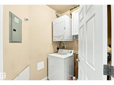#403 10046 110 ST NW photo 26