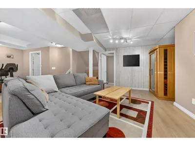 245 RIVER PT NW NW photo 31