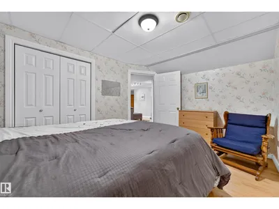 245 RIVER PT NW NW photo 37