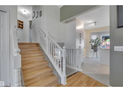 5735 152A AV NW photo 16