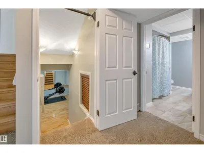 5735 152A AV NW photo 36