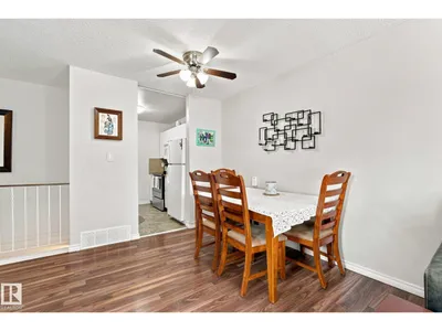 6522 184 ST NW photo 17