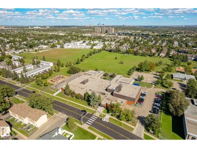 6522 184 ST NW photo 49