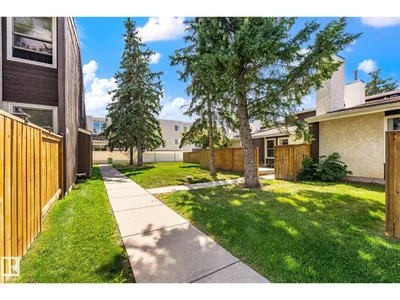 6522 184 ST NW photo 35