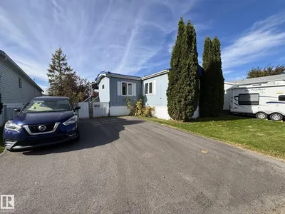 98 Evergreen PA NW photo 14