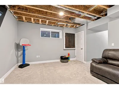 6061 Naden LD NW photo 33