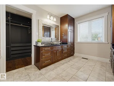 10351 147 ST NW photo 19