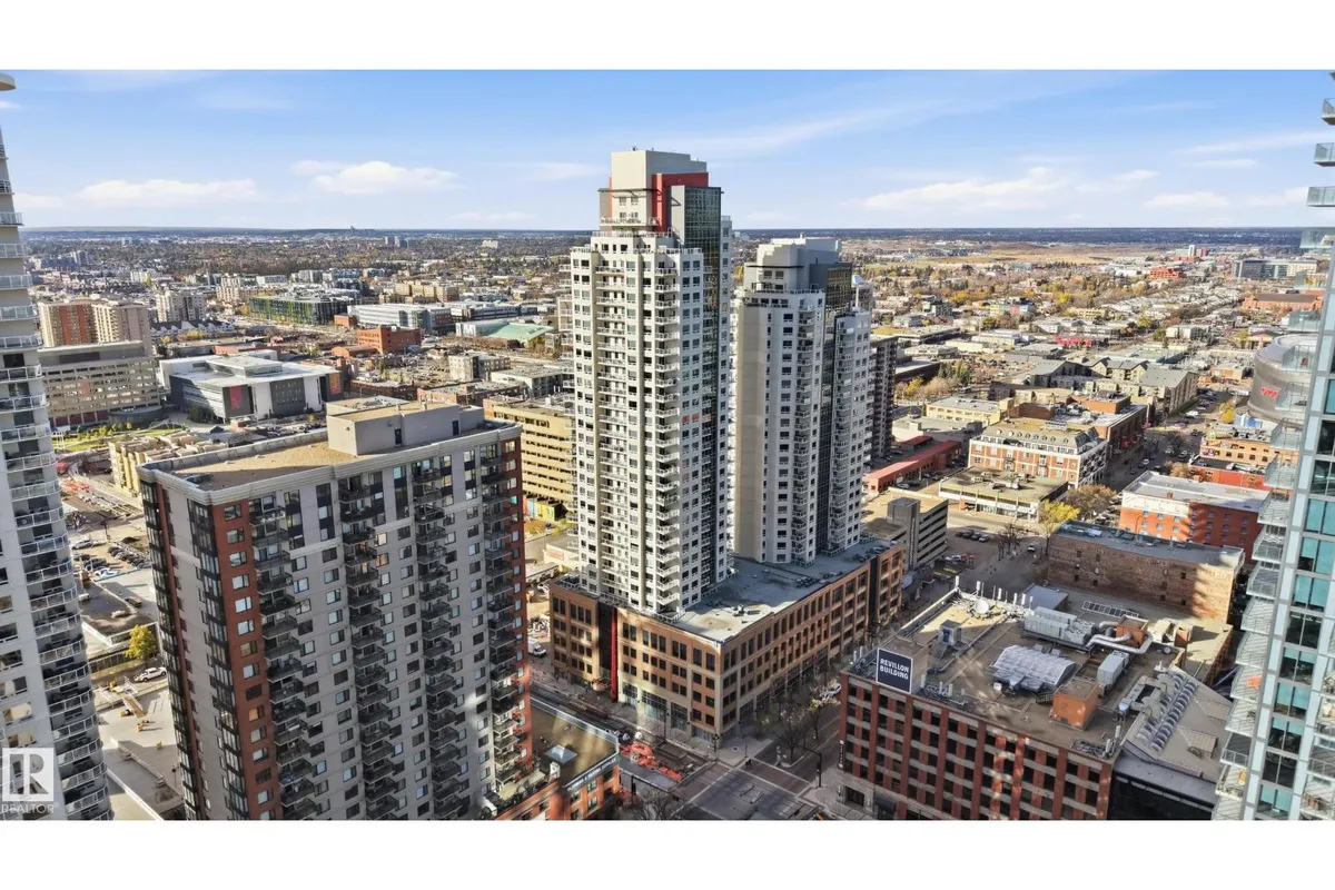 #2407 10410 102 AV NW exterior