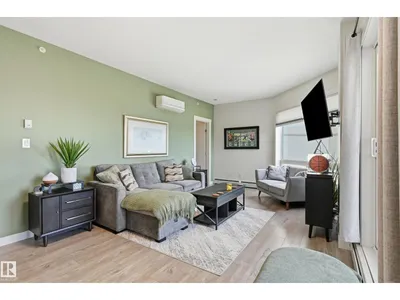 #2407 10410 102 AV NW photo 17