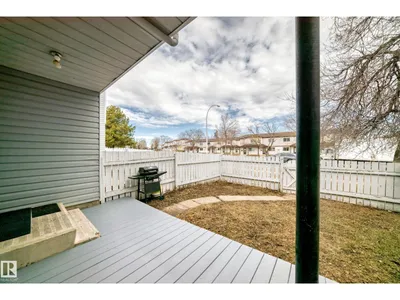 75 AMBERLY CO NW photo 12