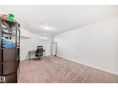 75 AMBERLY CO NW photo 24