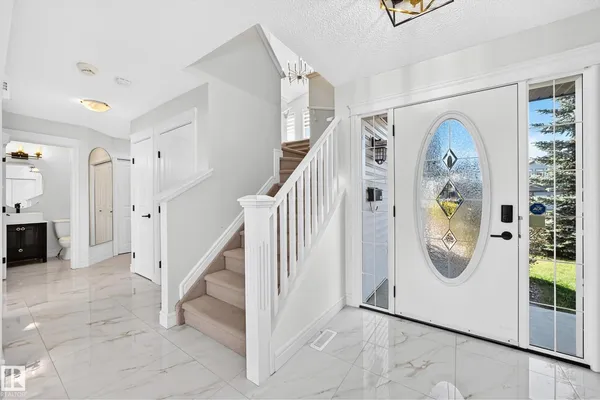 8509 SLOANE CR NW photo 3