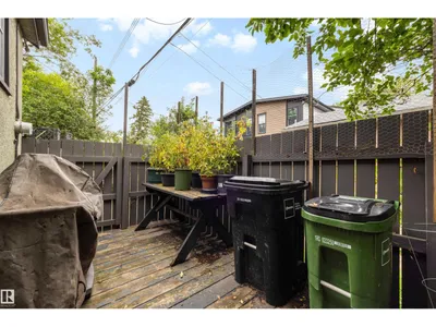12220 109 AV NW photo 38
