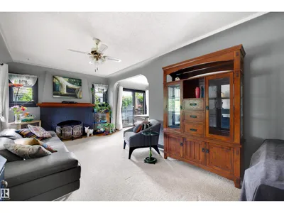 12220 109 AV NW photo 11