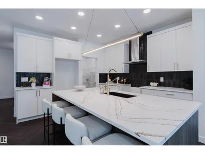 20723 40 AV NW photo 20