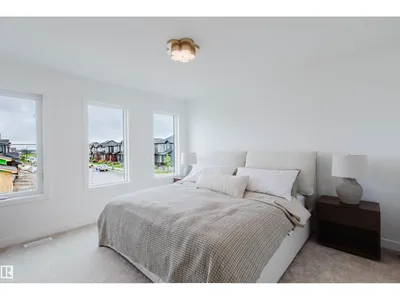 20723 40 AV NW photo 24