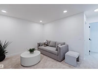 20723 40 AV NW photo 28
