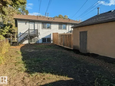 12716 125 ST NW photo 24